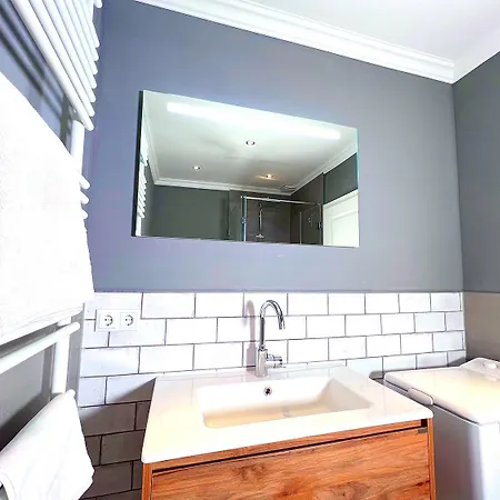 Mila Eg - By Mila Ferienarpartments - Hafen, Eigener Parkplatz, Terrasse Büsum