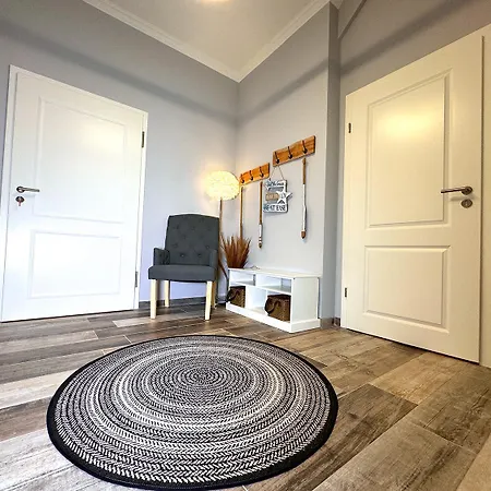 Mila Eg - By Mila Ferienarpartments - Hafen, Eigener Parkplatz, Terrasse