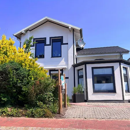 Mila Eg - By Mila Ferienarpartments - Hafen, Eigener Parkplatz, Terrasse Büsum