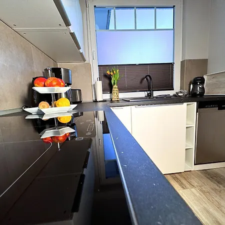 Apartament Mila Eg - By Mila Ferienarpartments - Hafen, Eigener Parkplatz, Terrasse Büsum